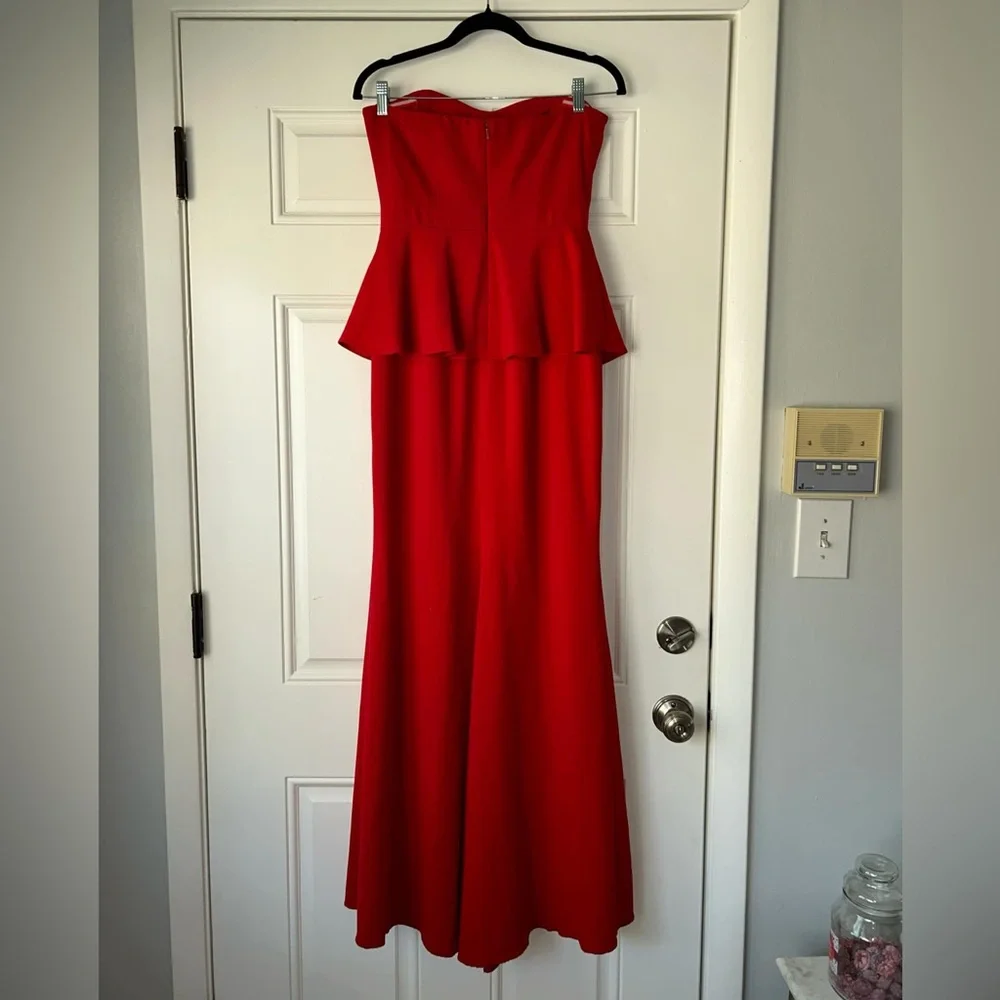Badgley Mischka Dress size 2‎ Red maxi Peplum Gown Evening Strapless Peplum bow